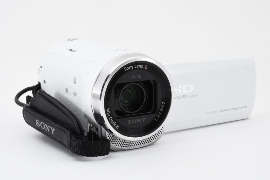 箱付美品SONY HDR-CX680 ホワイト　デジタルビデオカメラ 2022年製　ハイビジョン　ハンディカム　ソニー　ACアダプター　説明書_画像3