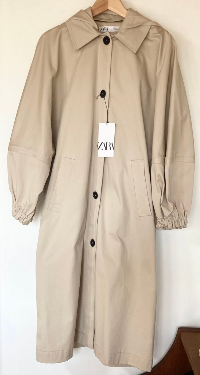 タグ付新品 ZARA フード付オーバーサイズトレンチコート XS タグ付新品 ZARA フード付オーバーサイズトレンチコート XS