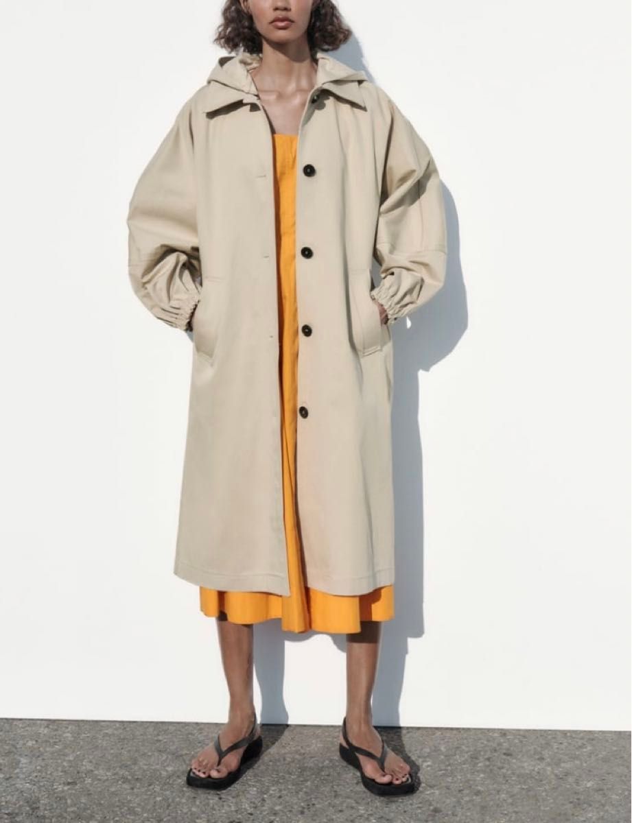 タグ付新品 ZARA フード付オーバーサイズトレンチコート XS タグ付新品 ZARA フード付オーバーサイズトレンチコート XS
