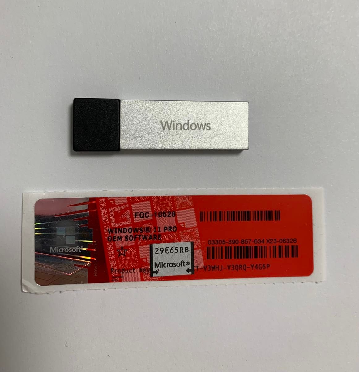純正のWindows 11Pro日本語版USBディスク、正規品Windows11 proプロダクトキーCOAシール一枚