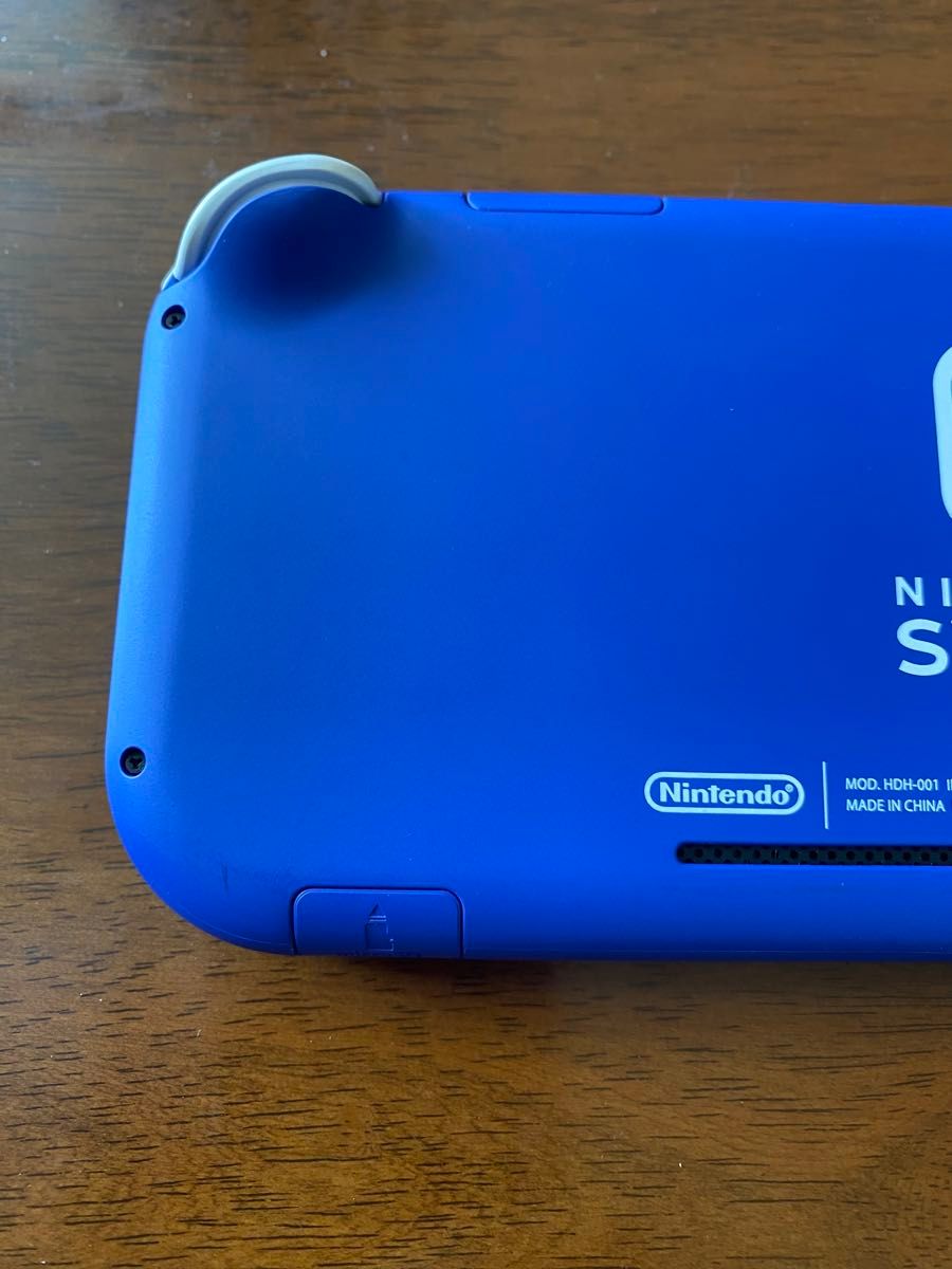 ニンテンドースイッチライト　ブルー Nintendo Switch Lite 任天堂　ポケモン　