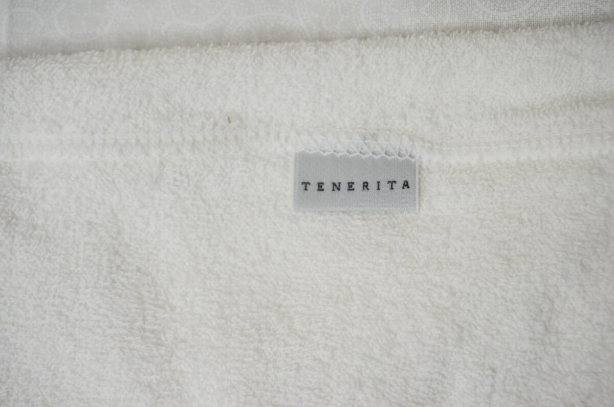 【1502.O】タグ付き！ TENERITA テネリータ ベビーパイピングバスローブ サイズ:80（12M） ホワイト オーガニックコットン100％ 日本製 _画像4