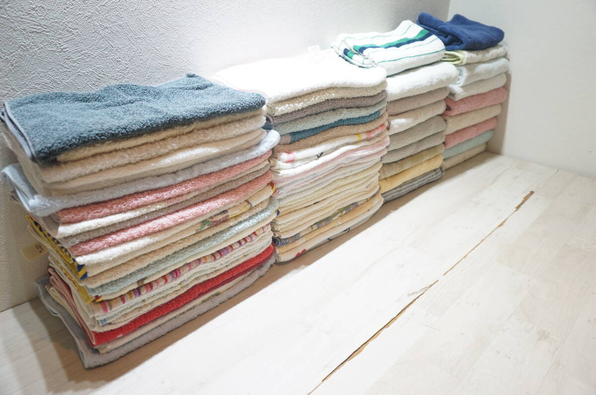 [Z516A] super large amount! used towel approximately 10.7. face towel / bath towel other set sale waste / car wash /.. taking ./. width business use including in a package un- possible 