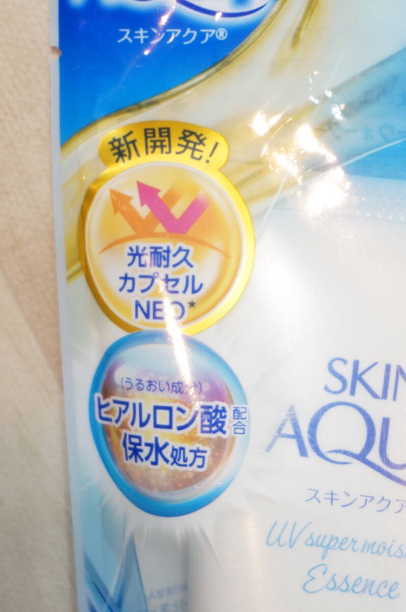 【700.O】未開封！ SUKIN AQUA スキンアクア 80g×5点 SPF50 日焼け止め エッセンス 顔・からだ用 スーパーウォータープルーフ _画像4