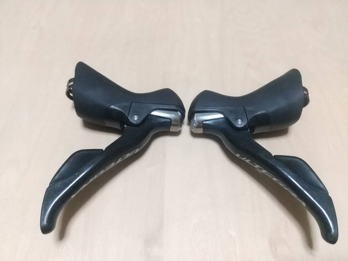 5950円 ブラケットカバー新品 11速 ultegra アルテグラ STI 11s 5950円 ブラケットカバー新品 11速 ultegra アルテグラ STI 11s