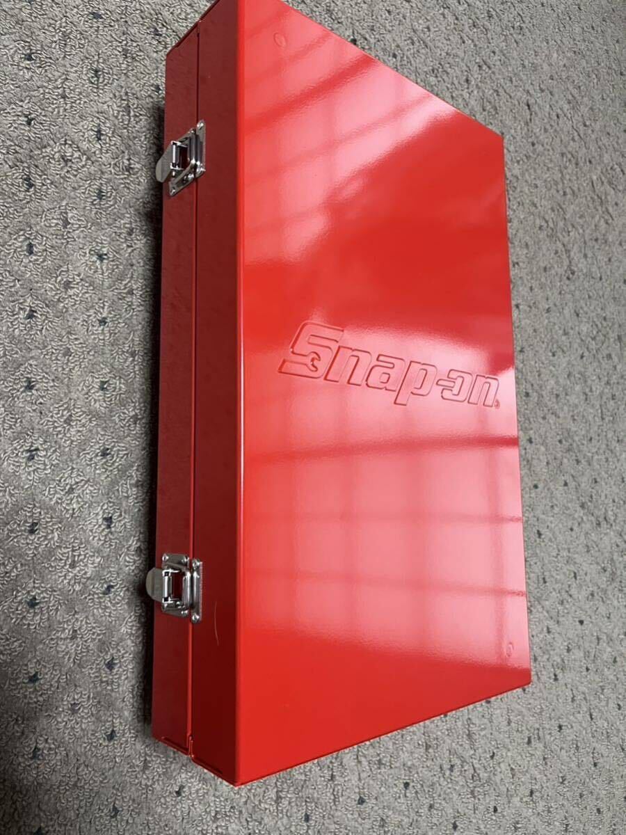 Snap-on スナップオン アルミ製　工具箱　キーボックス　鍵　新型　アタッシュケース型　レア　コレクション_画像1