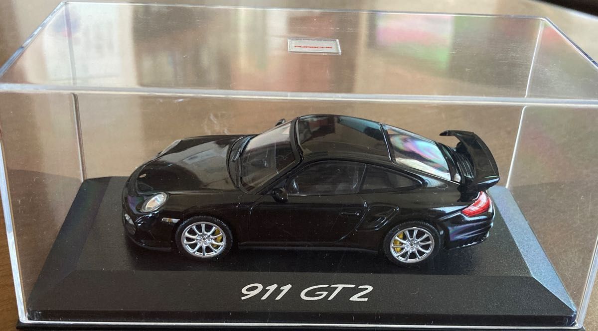 ミニチャンプス　ポルシェ911 GT2     1/43