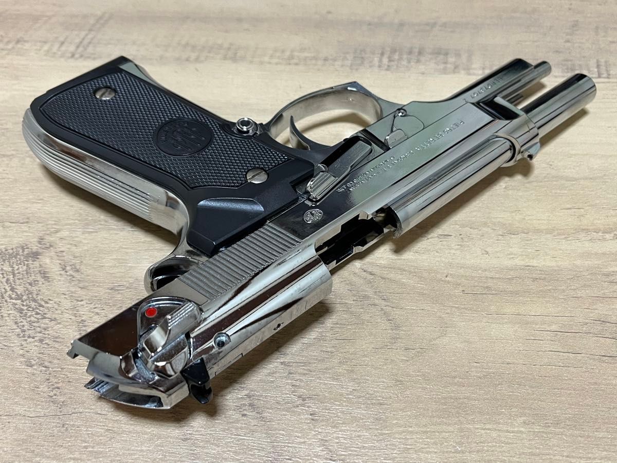 マルシン 発火式モデルガン M92F シルバーメッキ 鏡面仕上げ 未 マルシン 発火式モデルガン M92F シルバーメッキ 鏡面仕上げ 未