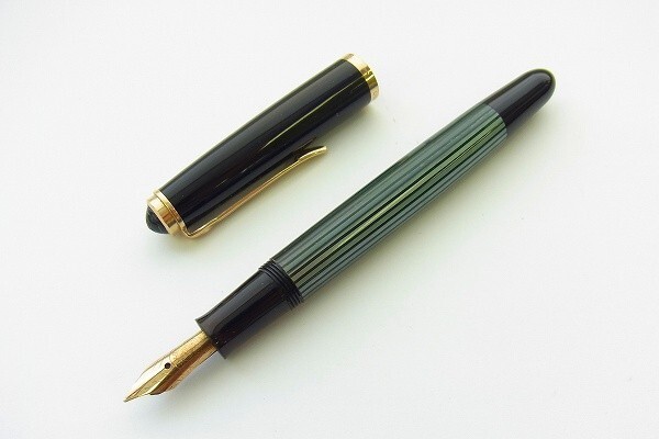 K190-Y30-1252◎ PELIKAN ペリカン 400 585-14K 万年筆 現状品③◎_画像1