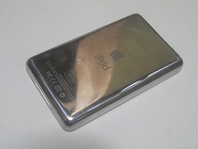 iPod 第5世代 MA002 30GB 白 バッテリー新品_画像4