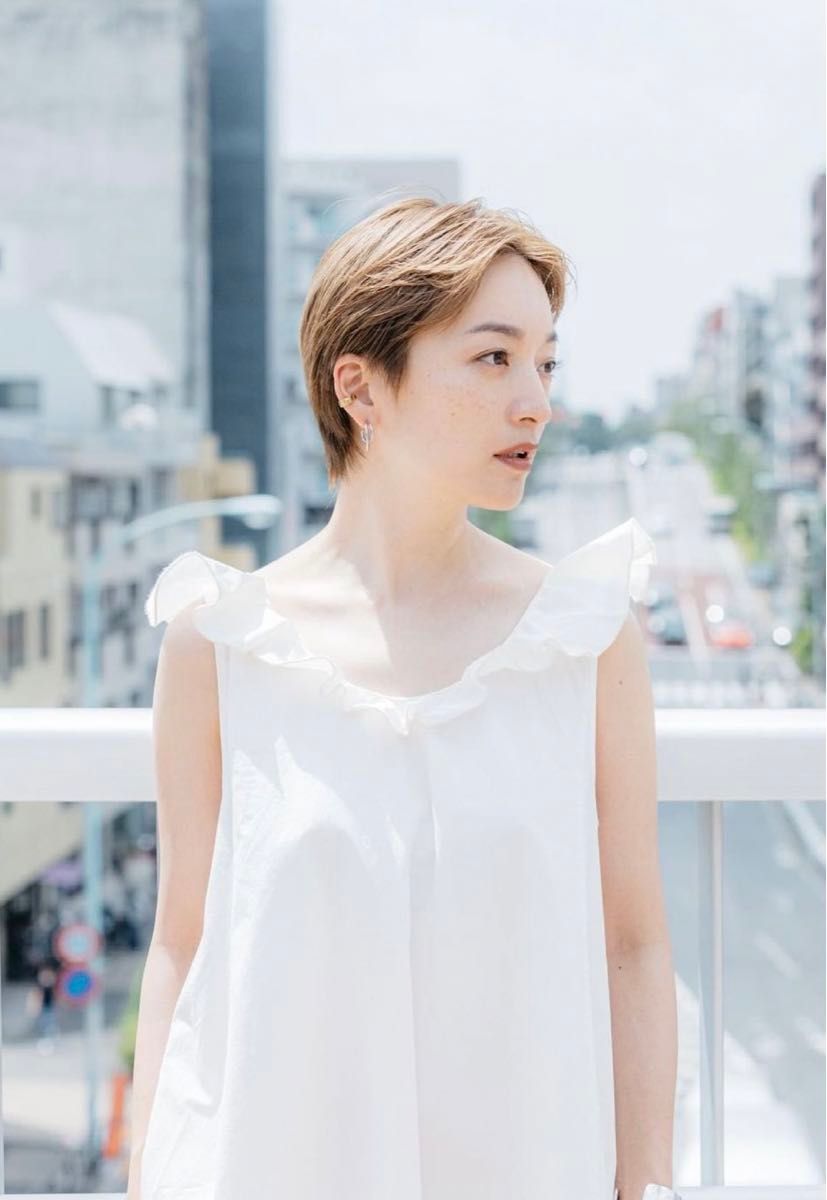 高山都さん x oblekt 2wayフリルストラップキャミドレス BLUE 高山都さん x oblekt 2wayフリルストラップキャミドレス BLUE