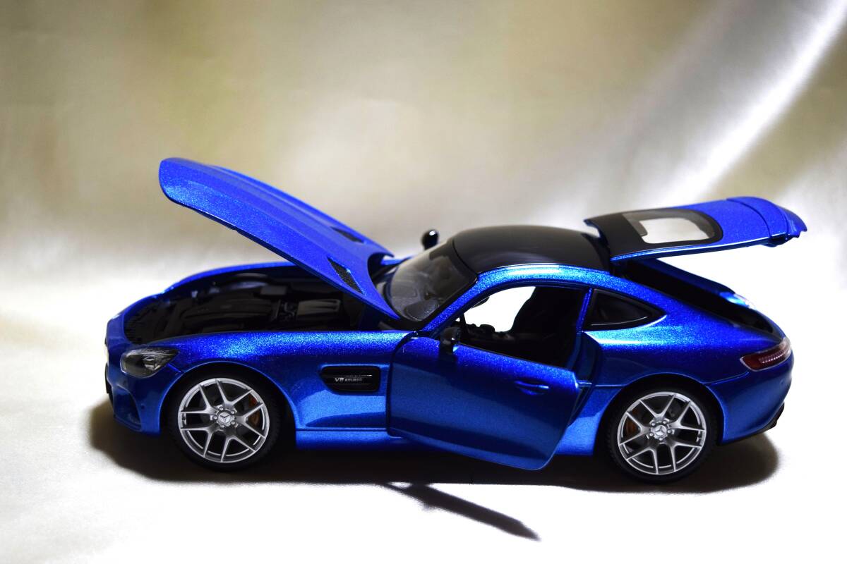 新品マイスト1/18【Maisto】■Mercedes-AMG GT■ミニカー/ポルシェ/BMW/フェラーリ/ランボル/メルセデス/オートアート/京商/ブラーゴ_画像6