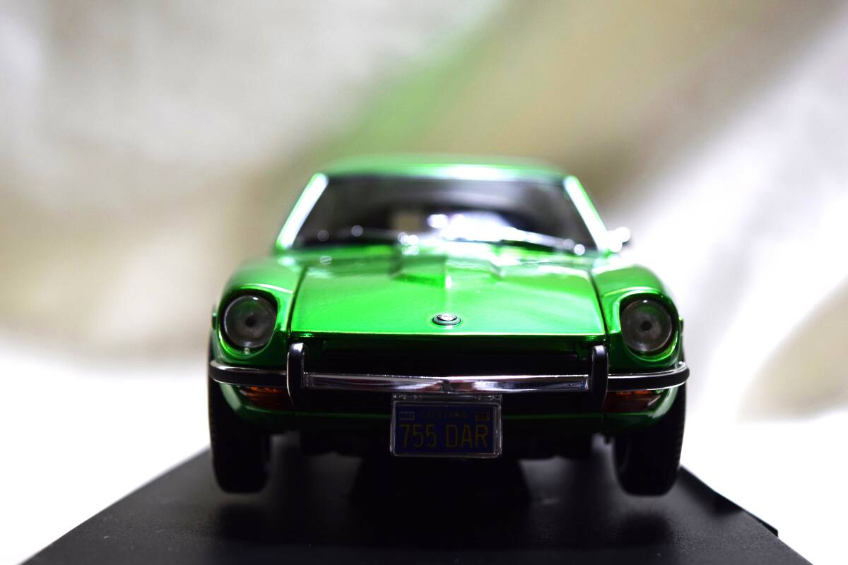 新品マイスト1/18【Maisto】◆1971年式 Datsun 240Z/希少色◆ミニカー/シボレー/ポルシェ/フェラーリ/BMW/ランボルギーニ/メルセデスの画像2