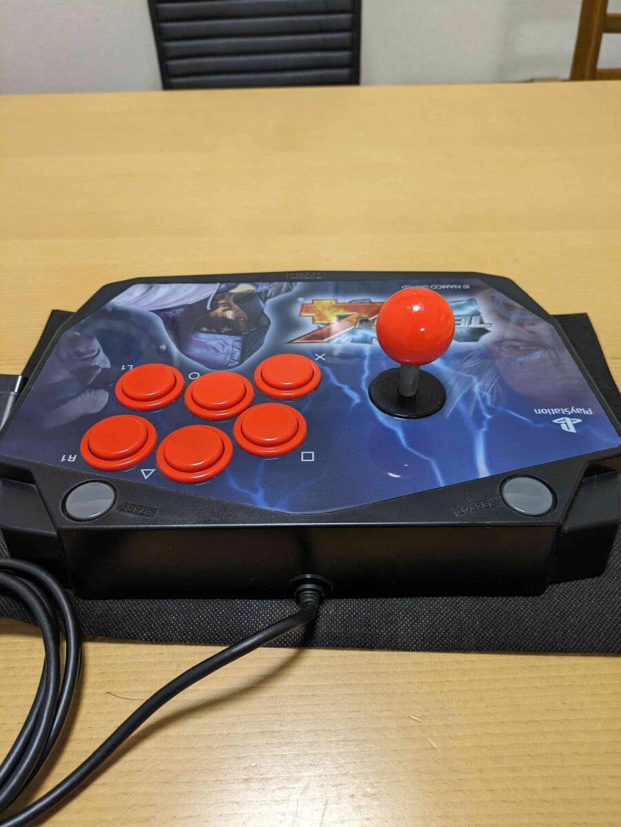 【送料無料】 1度のみ使用 HORI プレイステーション２ 鉄拳4 アーケード スティックコントローラーの画像3