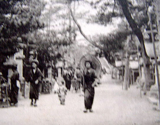 e8- 11　絵葉書　大阪 「住吉公園入口」_画像2