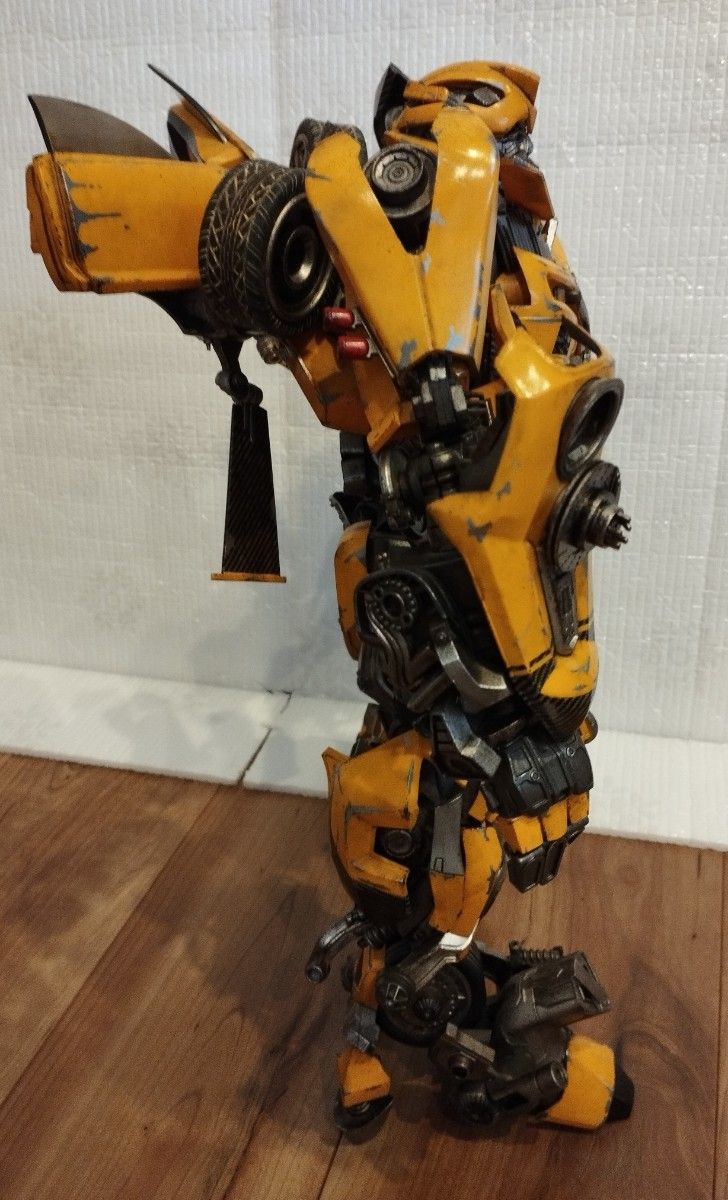 トランスフォーマー バンブルビー threeA ダークサイド・ムーン トランスフォーマー バンブルビー threeA ダークサイド・ムーン