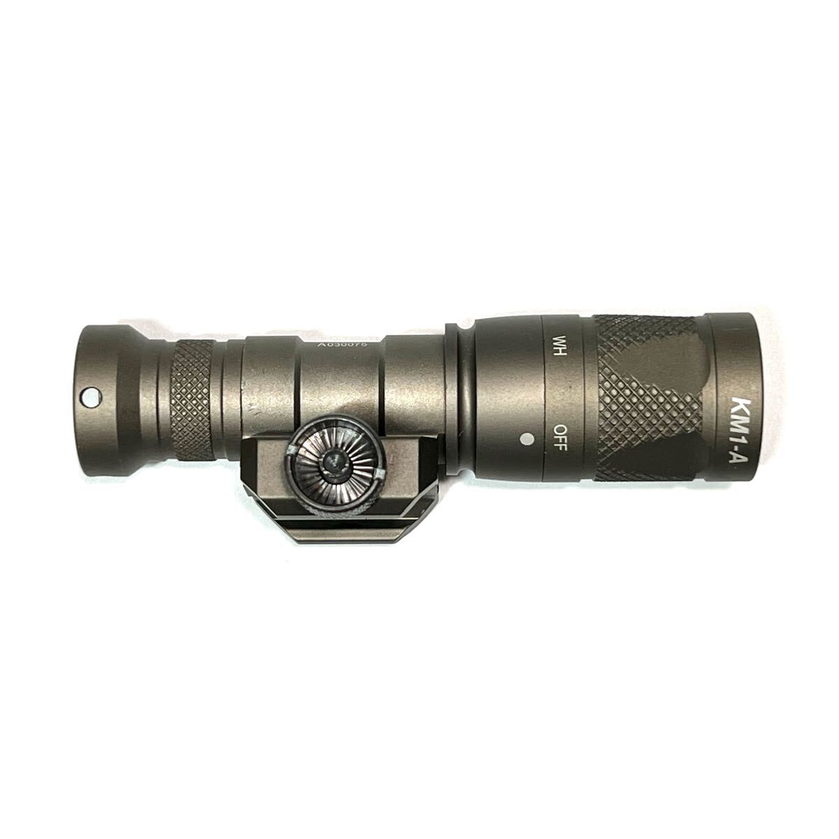 レプリカ品 SOTAC SD-017 SUREFIREタイプ M300V DE (検 米軍 Z&Z レプリカ品 SOTAC SD-017 SUREFIREタイプ M300V DE (検 米軍 Z&Z