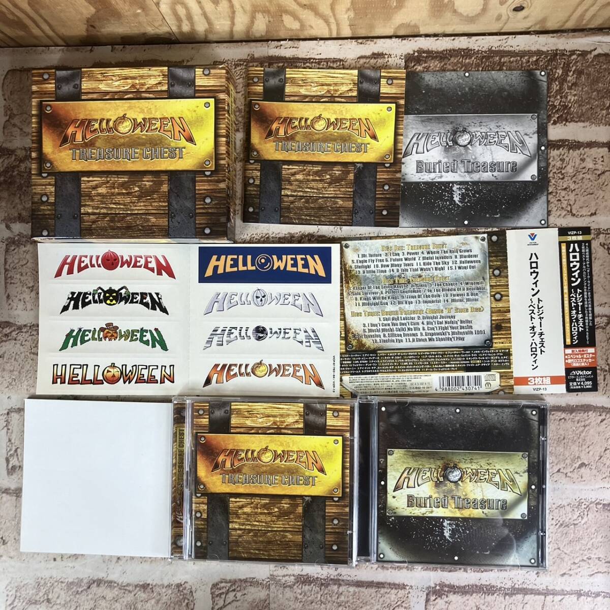 [5-325] HELLOWEEN Treasure Chest 国内盤 3CD BOX ステッカー/ポスター/帯付_画像2