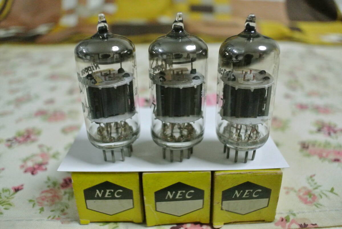 [ Japan electric *NEC vacuum tube ]12AD7 (12AX7/ECC83 same etc. low noise specification ) 3ps.@ secondhand goods treatment 