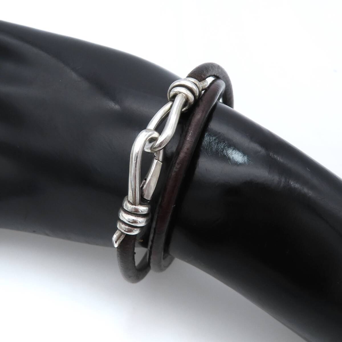 極希少 Tiffany&Co ティファニー ノット ダブル ブレイド レザー 極希少 Tiffany&Co ティファニー ノット ダブル ブレイド レザー