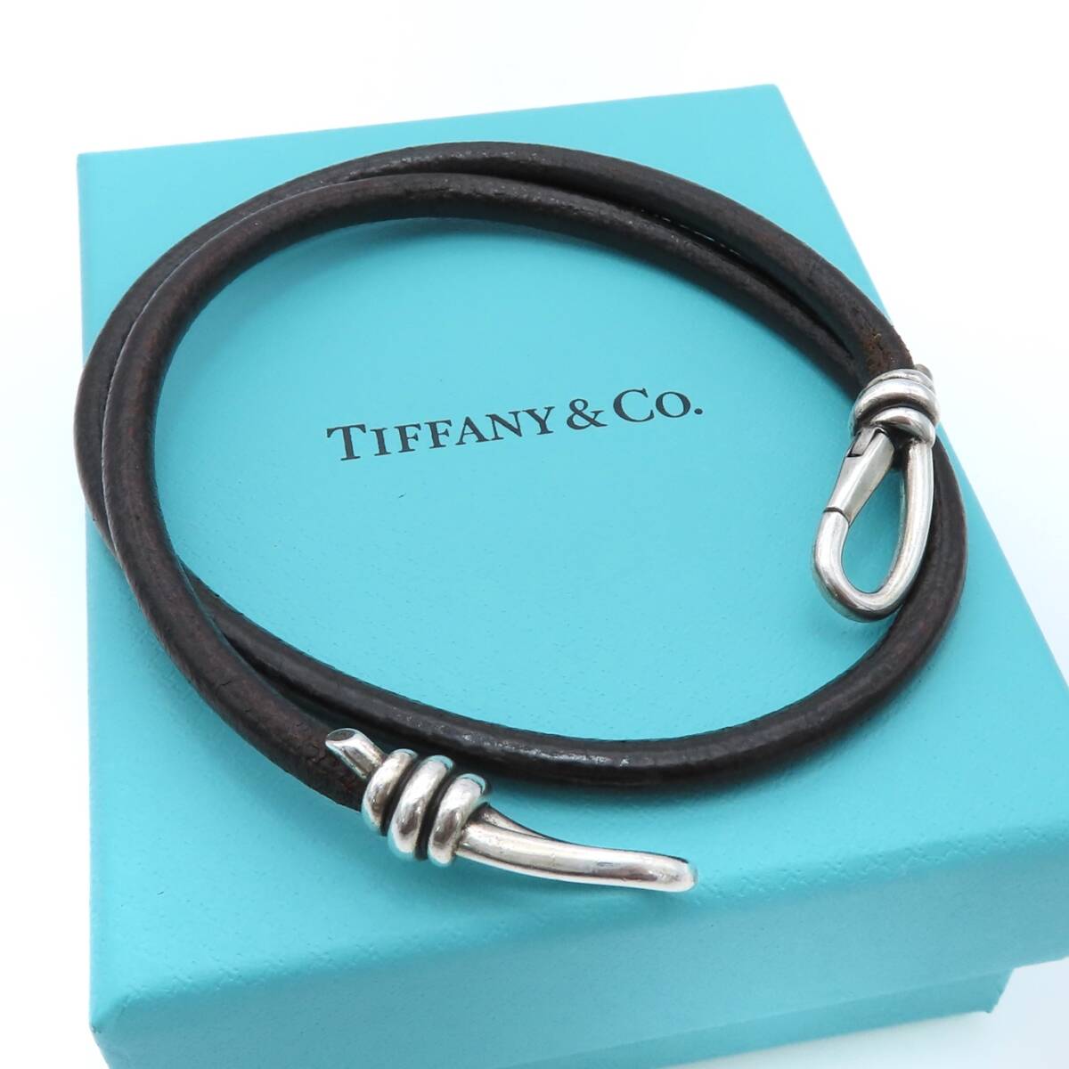 極希少 Tiffany&Co ティファニー ノット ダブル ブレイド レザー 極希少 Tiffany&Co ティファニー ノット ダブル ブレイド レザー