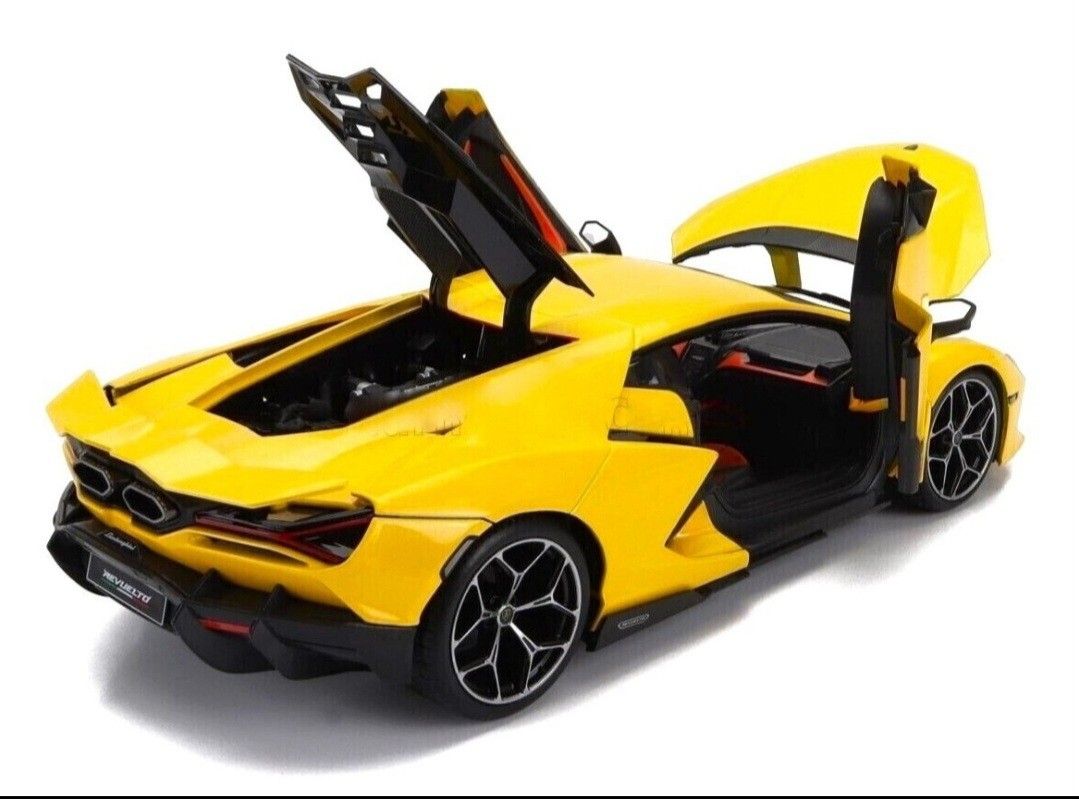 1:18 Maisto ランボルギーニ レヴエルト Revuelto イエロー Lamborghini レヴェルト 2023