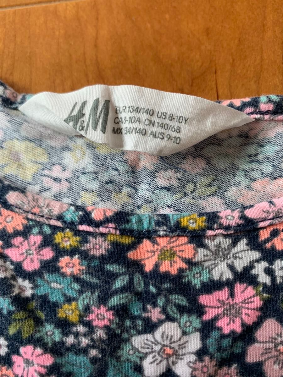 H&M ワンピース　長袖　140 女の子　花柄