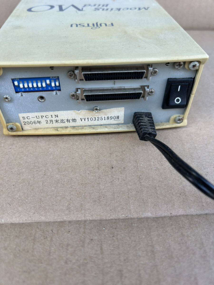 富士通 SMB-640WL2 通電OK 【ジャンク品】_画像4