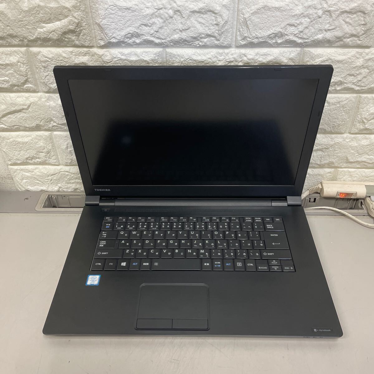 オ51 TOSHIBA dynabook B75/DP A6B3DPA86M11 Core i7 8650U メモリ8GBの画像1