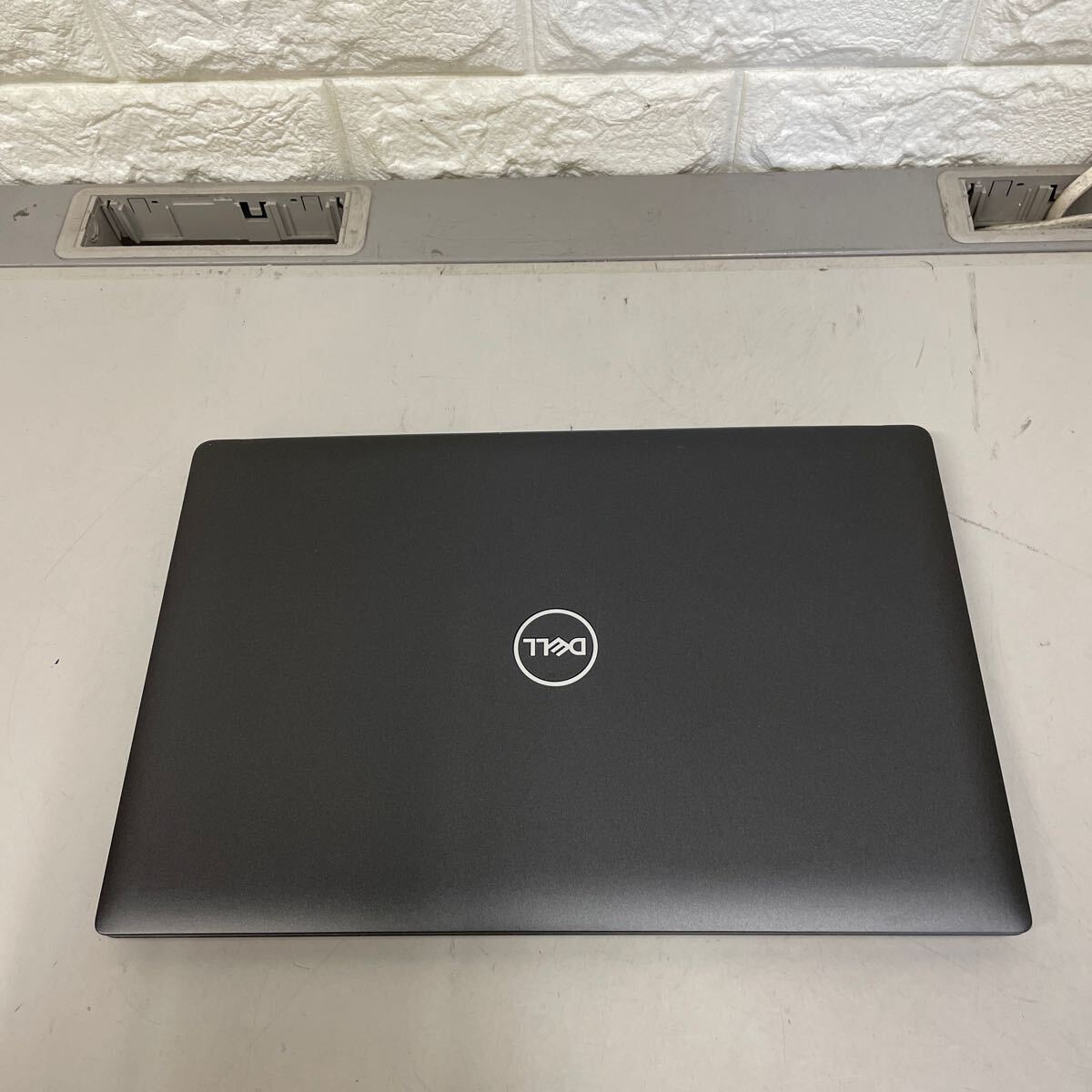 イ12 DELL latitude 3301 P114G Core i5 8265U メモリ8GB_画像4