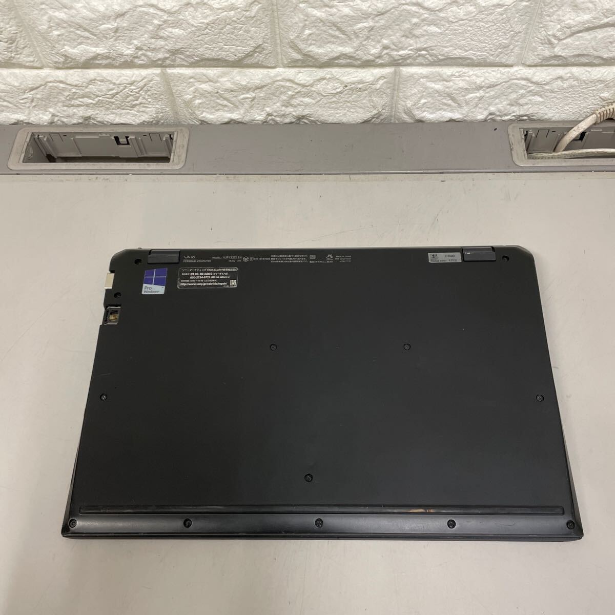 ★カ45 SONY VAIO VJP132 VJP132C11N Core i5第5世代　メモリ4GB ジャンク_画像4