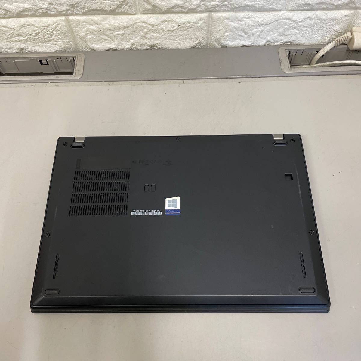 キ67 Lenovo ThinkPad X280 Core i3 7020U メモリ4GB _画像6