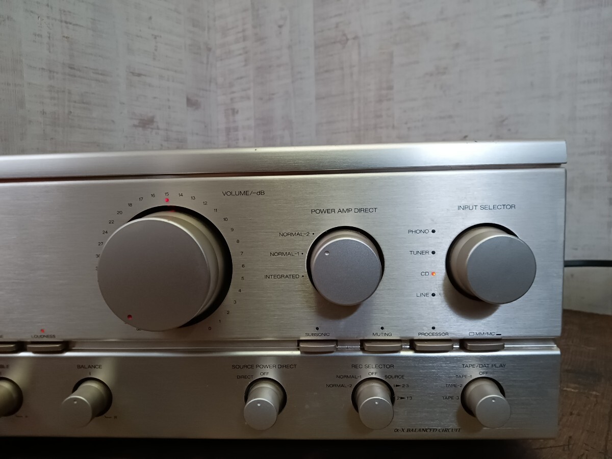 C7 Sansui  Sansui  AU-a607KX  интегрированный усилитель  аудио аппаратура  　 Sansui   включение питания  продаю как нерабочий  