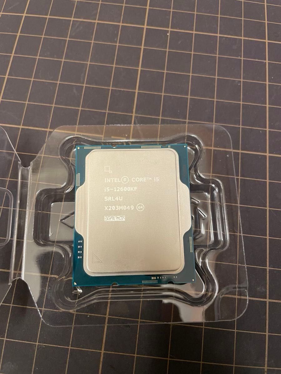 Intel Core i5 12600KF 中古　保証残有 BOX有　CPU