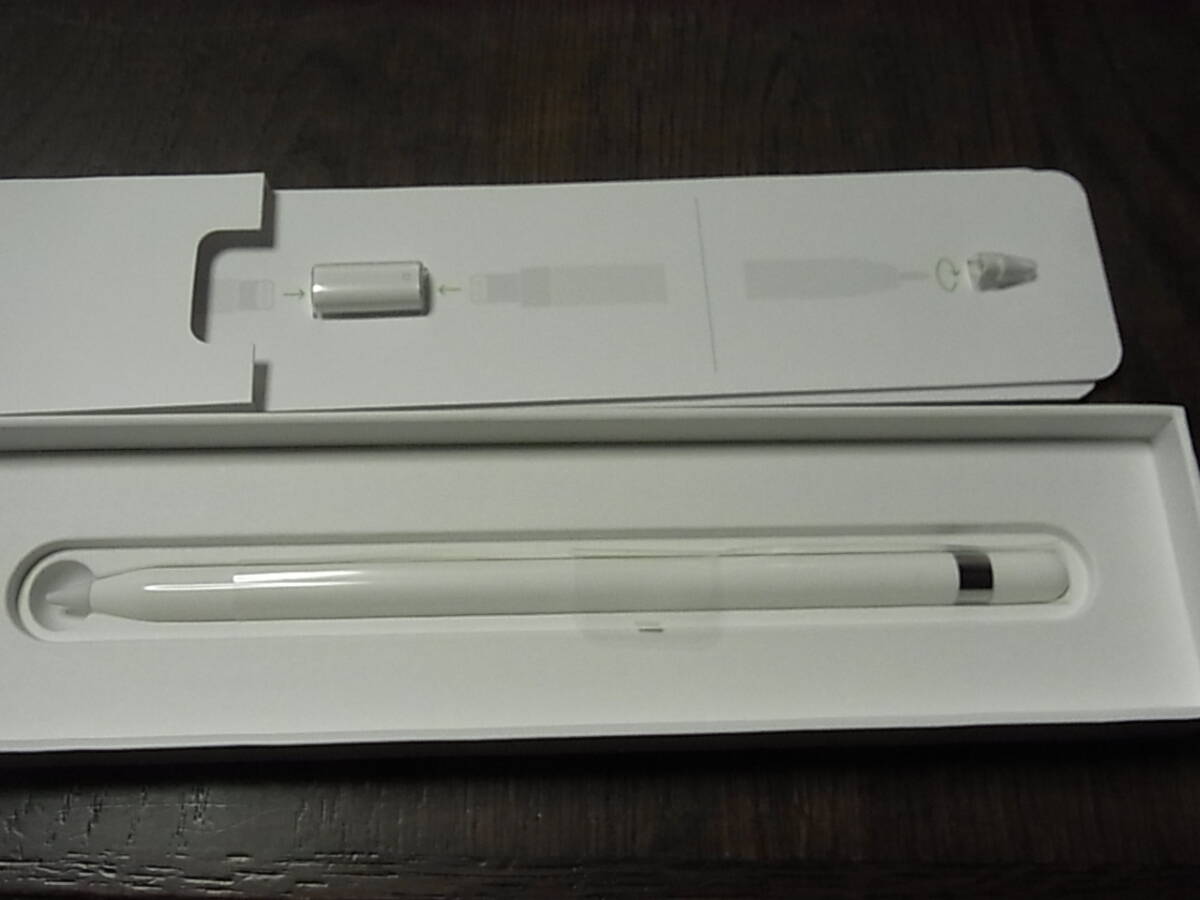 Apple Pencil アップルペンシル 第1世代 モデル　A1603　カバー　充電アダプター付き _画像3