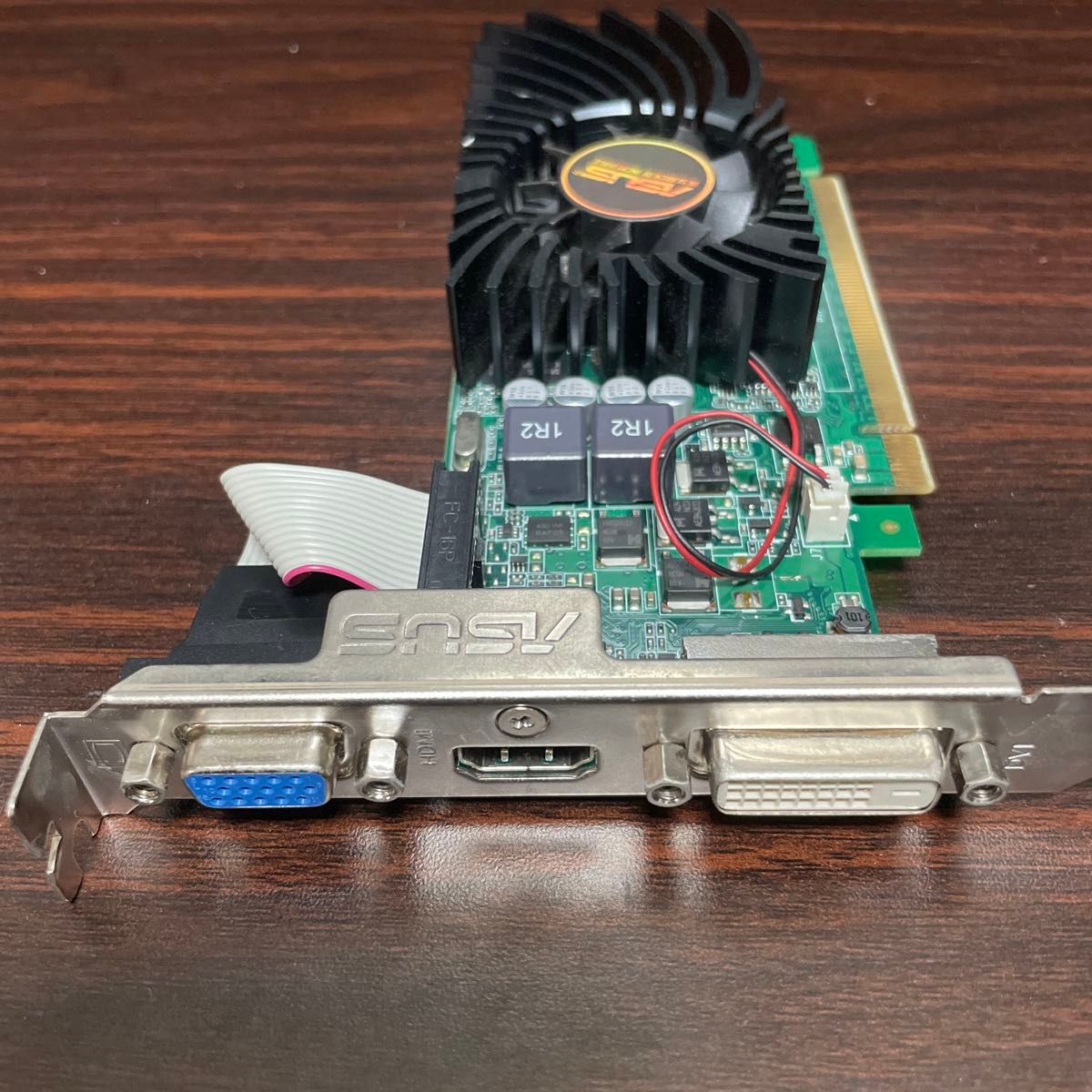 ASUS GT740-4GD3/DP CARD  グラフィックボード GeForce 動作未確認