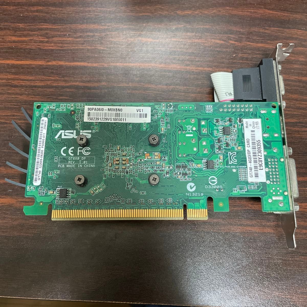 ASUS GT740-4GD3/DP CARD  グラフィックボード GeForce 動作未確認