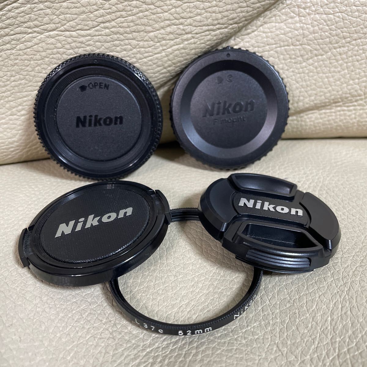 Nikon ボディキャップ 52mmレンズキャップ 新旧各2個 L37C 52mm ニコン BF-1B LC-52_画像2