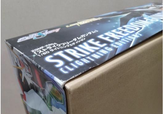 [ не собран ] Strike freedom Gundam 1/60 подсветка выпуск ZGMF-X20A