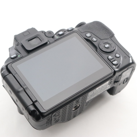 Nikon デジタル一眼レフカメラ D5600 ダブルズームキット _画像6