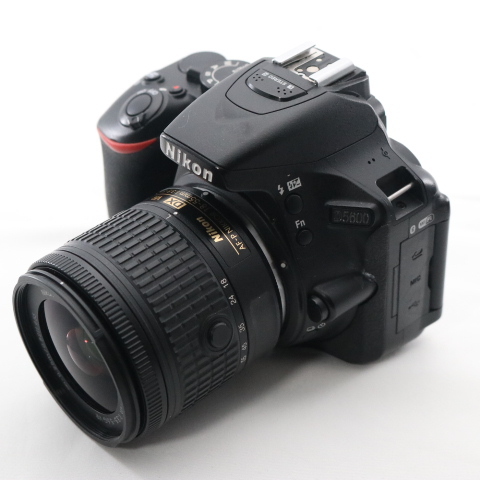 Nikon デジタル一眼レフカメラ D5600 ダブルズームキット _画像4