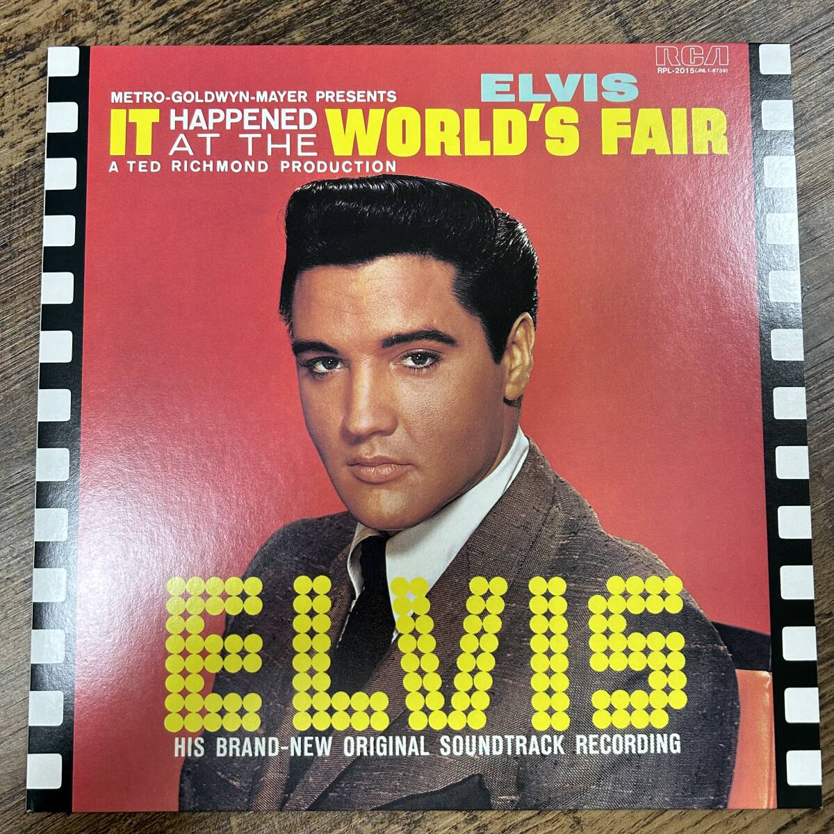 J-3985■ELVIS PRESLEY/IT HAPPENED AT THE WORLD'S FAIR■エルヴィス・プレスリー レコード 日本版 RCA■_画像1