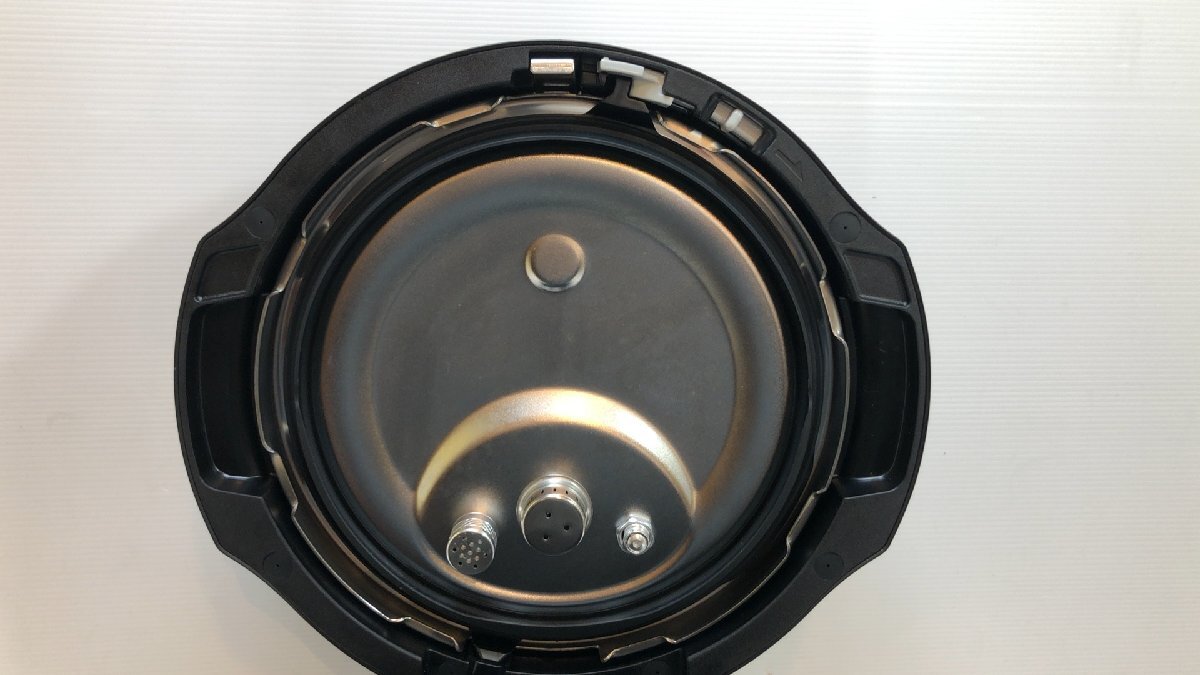 Panasonic オートクッカー ビストロ Bistro 家庭用圧力なべ 自動調理鍋 NF-AC1000 2022年製 満水容量:4.2L 無水 低温 自動 煮込み 時短_画像6