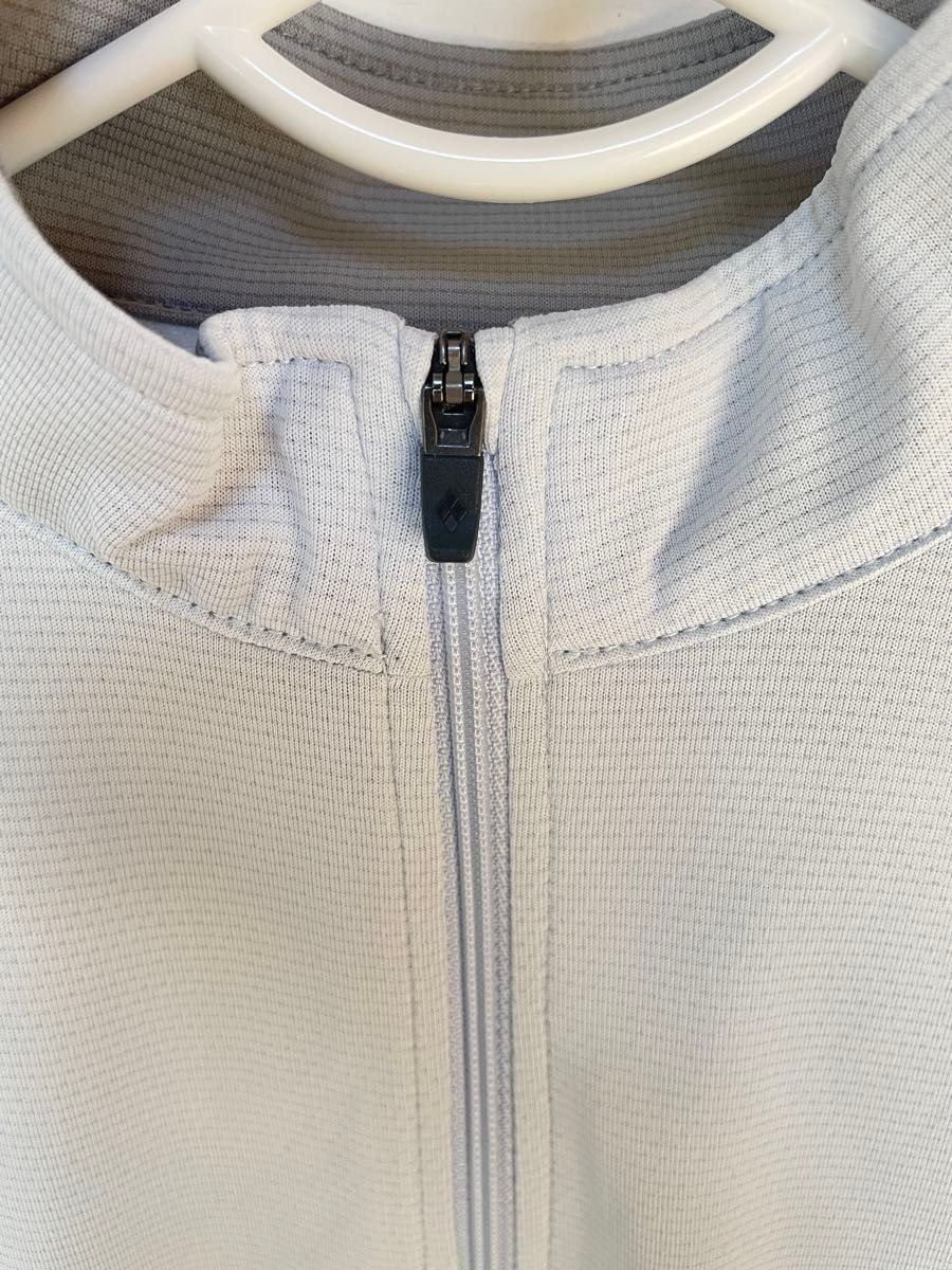 美品★モンベル クールショートスリーブジップシャツ Kid's120 UVカット　 mont-bell 半袖シャツ ハーフジップ