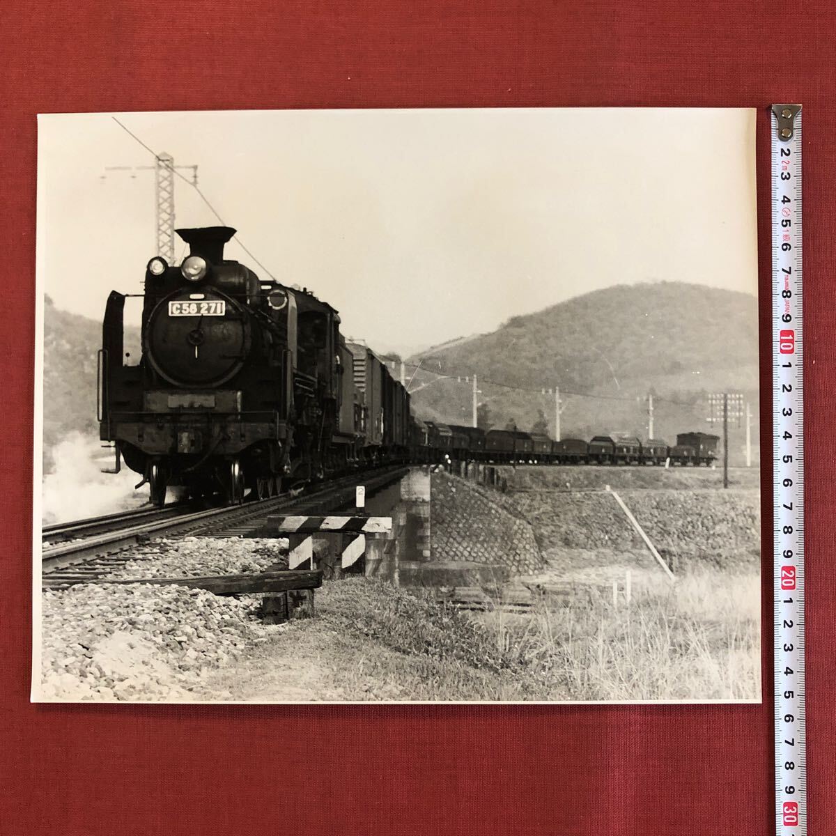 ◆ 昭和鉄道写真 白黒 当時物 大判 C58 271 ◆ 汽車 鉄道 列車 趣味 風景 レトロ モノクロ SL 蒸気機関車_画像1