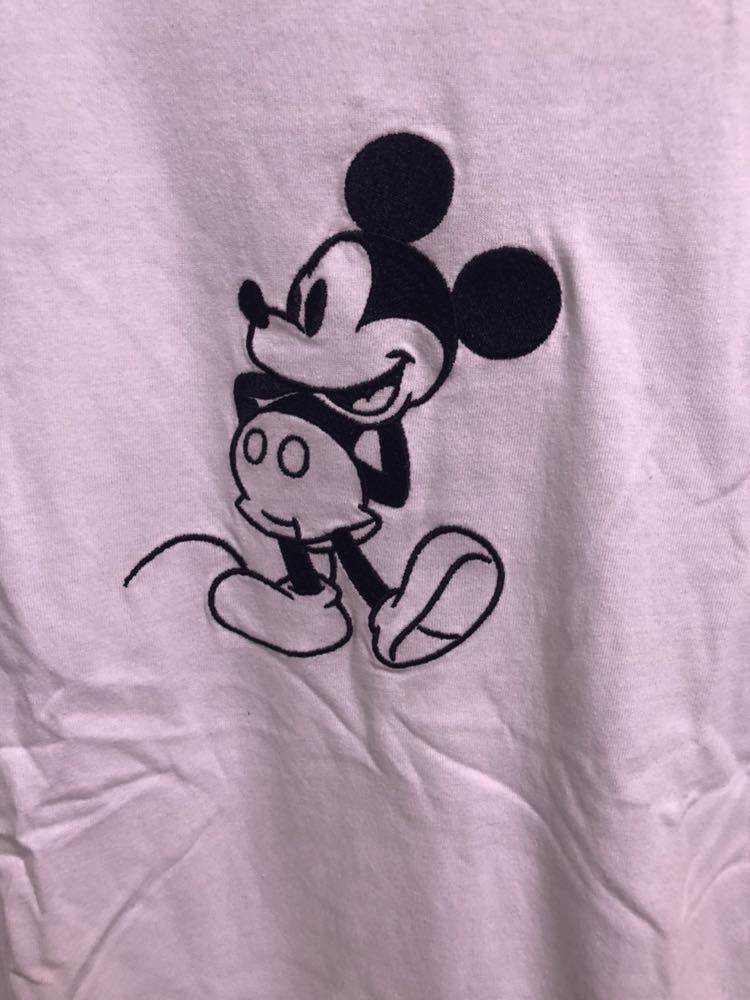 新品 正規品 ディズニー ミッキーマウス 刺繍 Tシャツ ホワイト LL黒 /検索 ランド シー_画像2