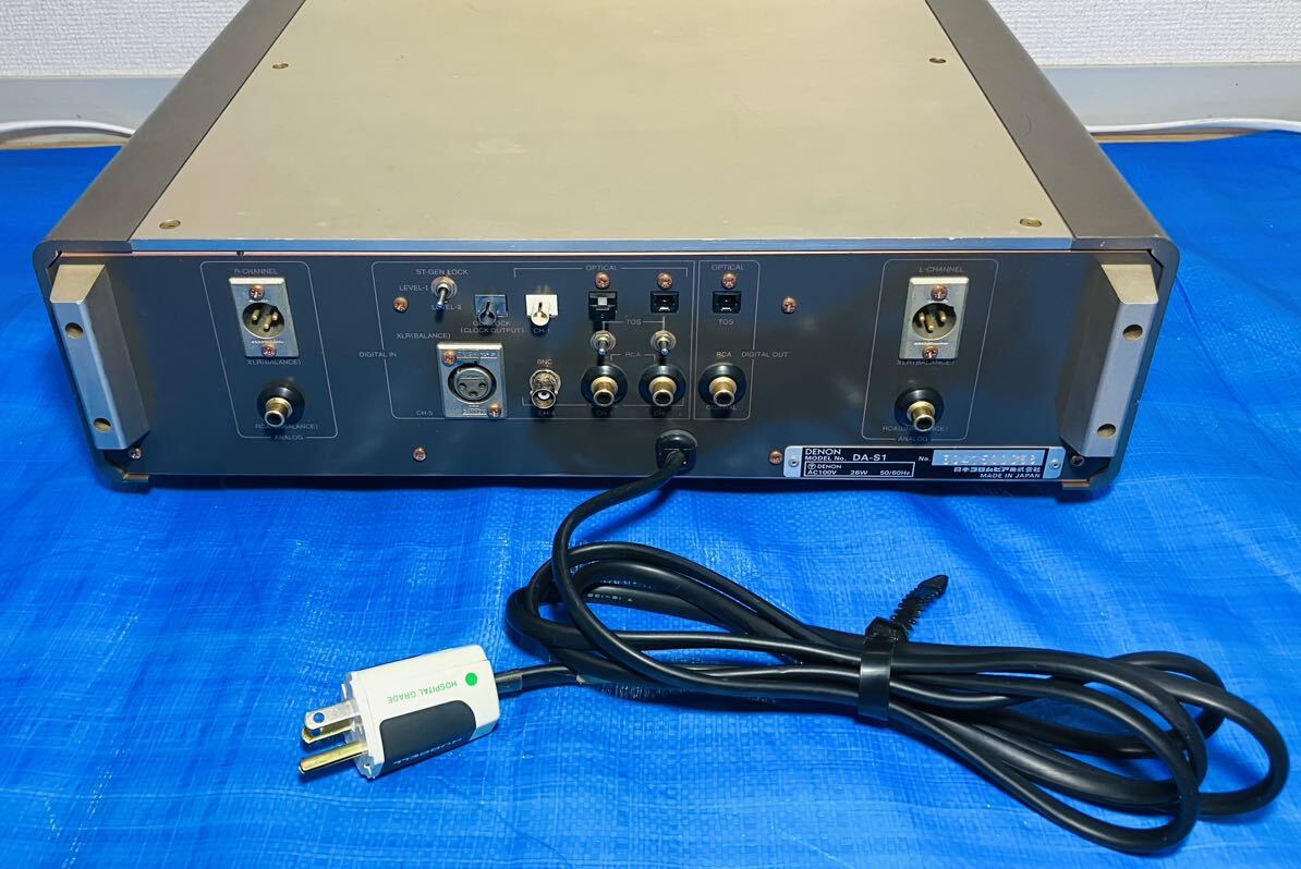 KGNY4017 rare DENON Denon PCM AUDIO TECHNOLOGY DA-S1 D/A converter Junk present condition goods 
