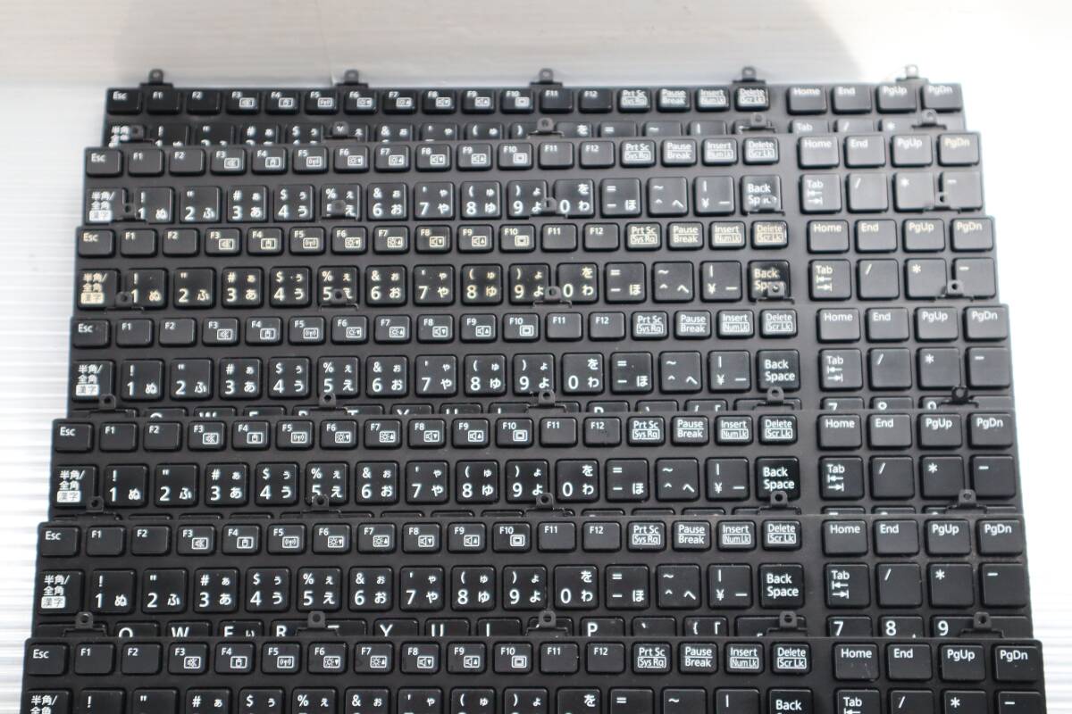 E8735(RK)(9) L 10個セット 富士通 LIFEBOOK A553/G A553/H A553/HX A572/E A572/F A552/E A552/F MP-10P3 日本語キーボード テンキーあり_画像2