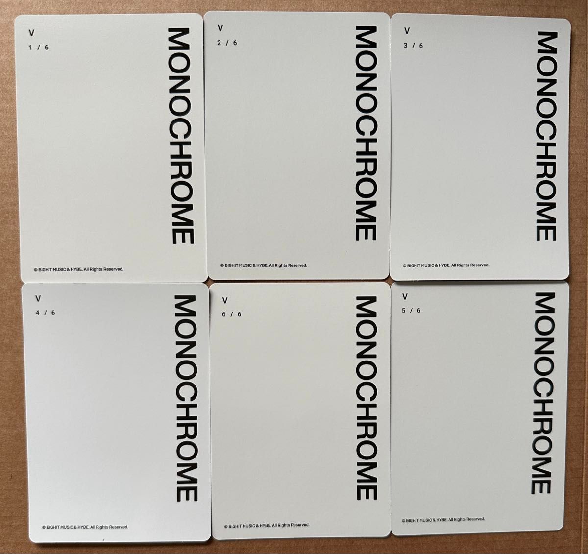 BTS V テテ ミニフォトカード MONOCHROME POP-UP ポップアップ BTS V テテ ミニフォトカード MONOCHROME POP-UP ポップアップ