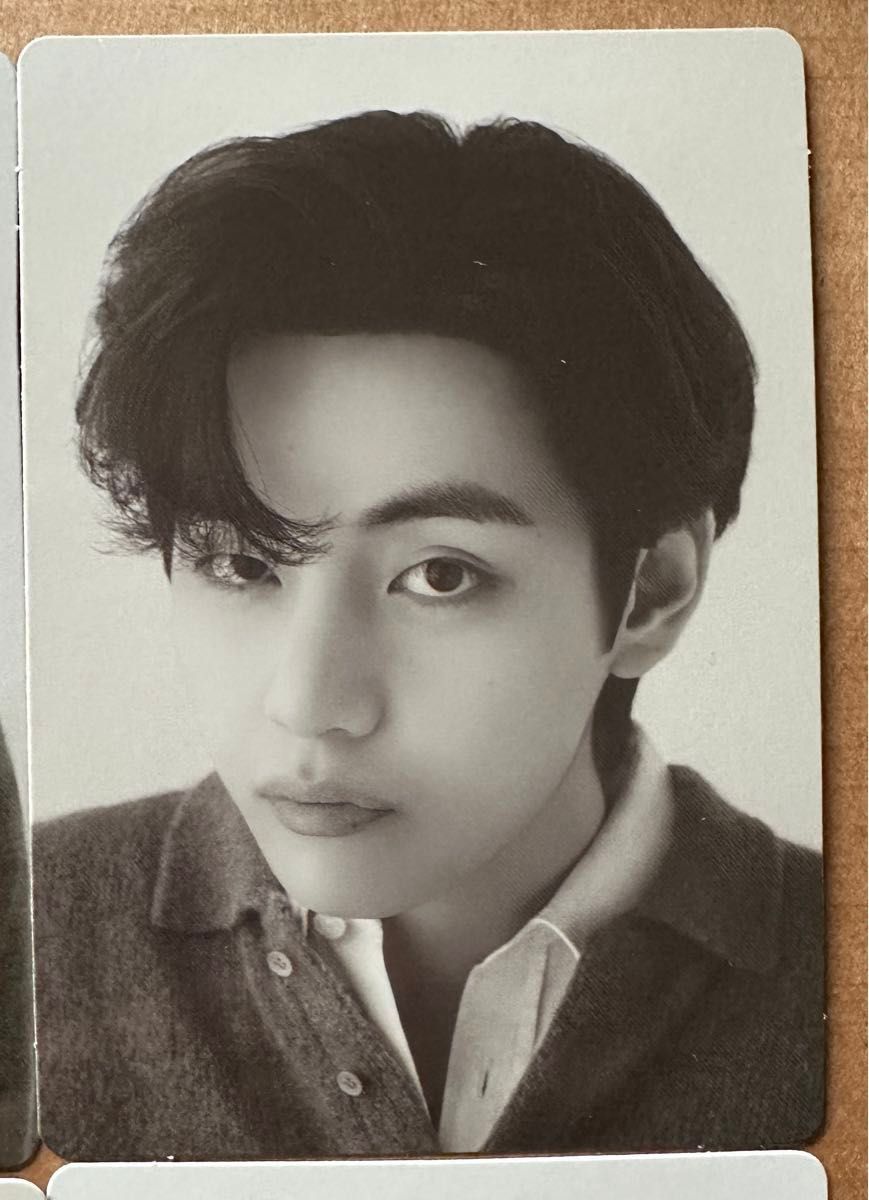 BTS V テテ ミニフォトカード MONOCHROME POP-UP ポップアップ BTS V テテ ミニフォトカード MONOCHROME POP-UP ポップアップ